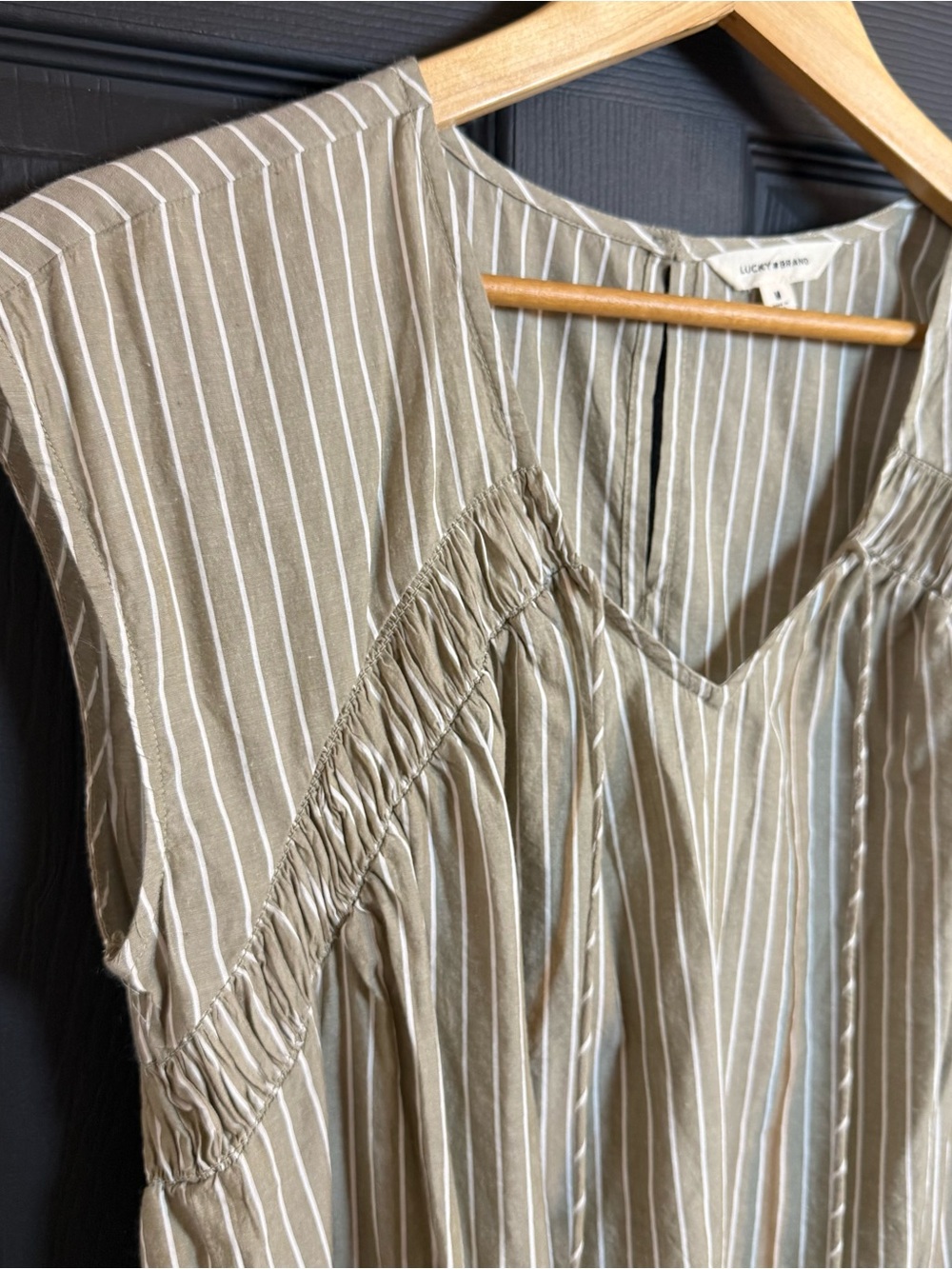 Lucky Brand Olive Striped Tie-Front Cap Sleeve Blouse - Picture 3 of 7